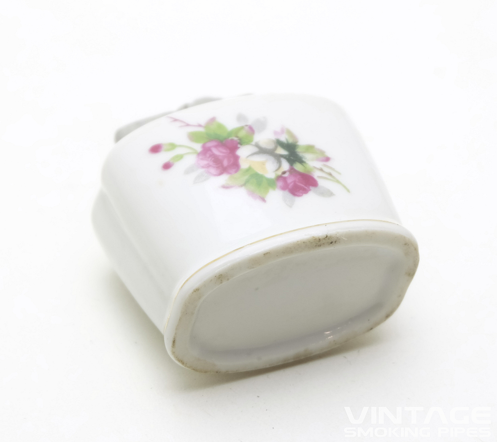 Ceramic Table French Lighter Pat .No 336415 - 3