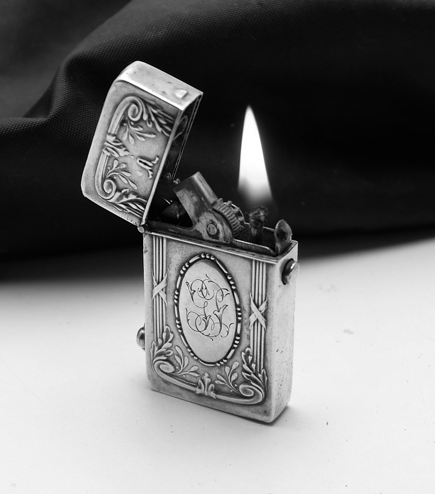 ​Silver 800 Automatic Petrol Lighter Germany 1900-1920S Works good! Rare! - 1