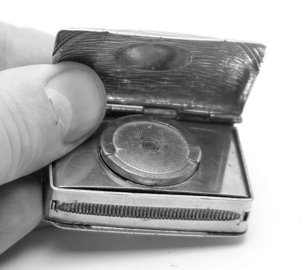 Unbranded Unique Antique Book Matchbox/Coin box Case Rare! - 7