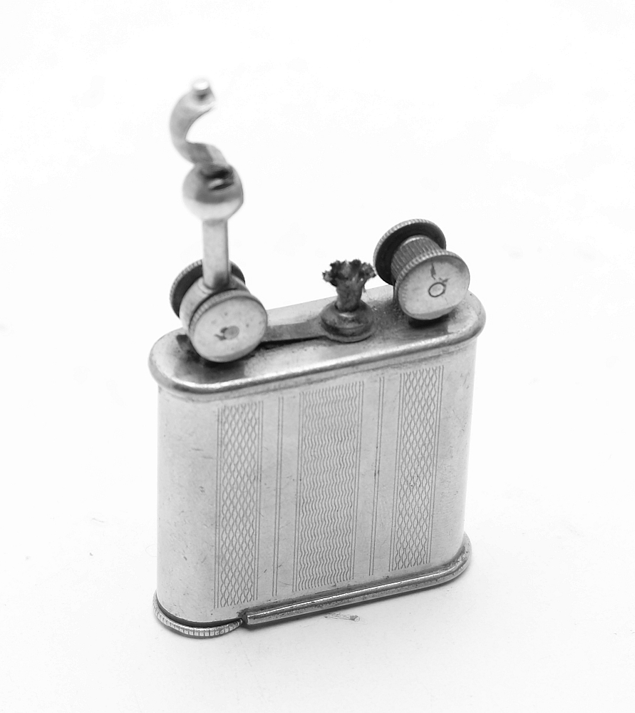 ​Deniel's Vintage Petrol Lighter 1940s Made in France Works great! - 2