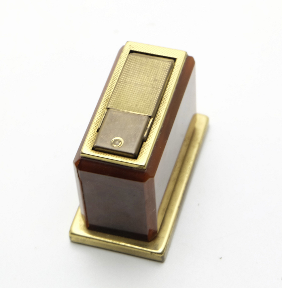 Classic French Table Lighter - 3