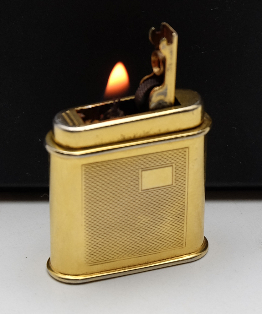 MD Vulc'auto Automatic Vintage Petrol Lighter pat 1947 Works! VERY RARE! - 1