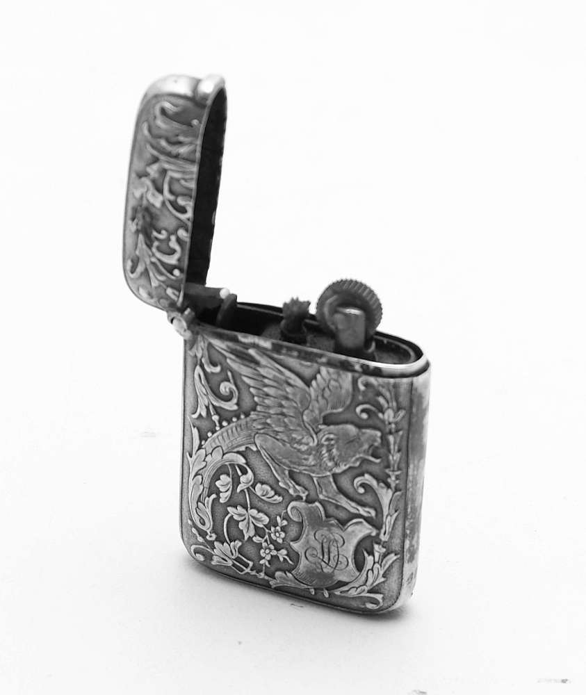 ​Solid Silver Petrol Matchbox/Lighter France - 1