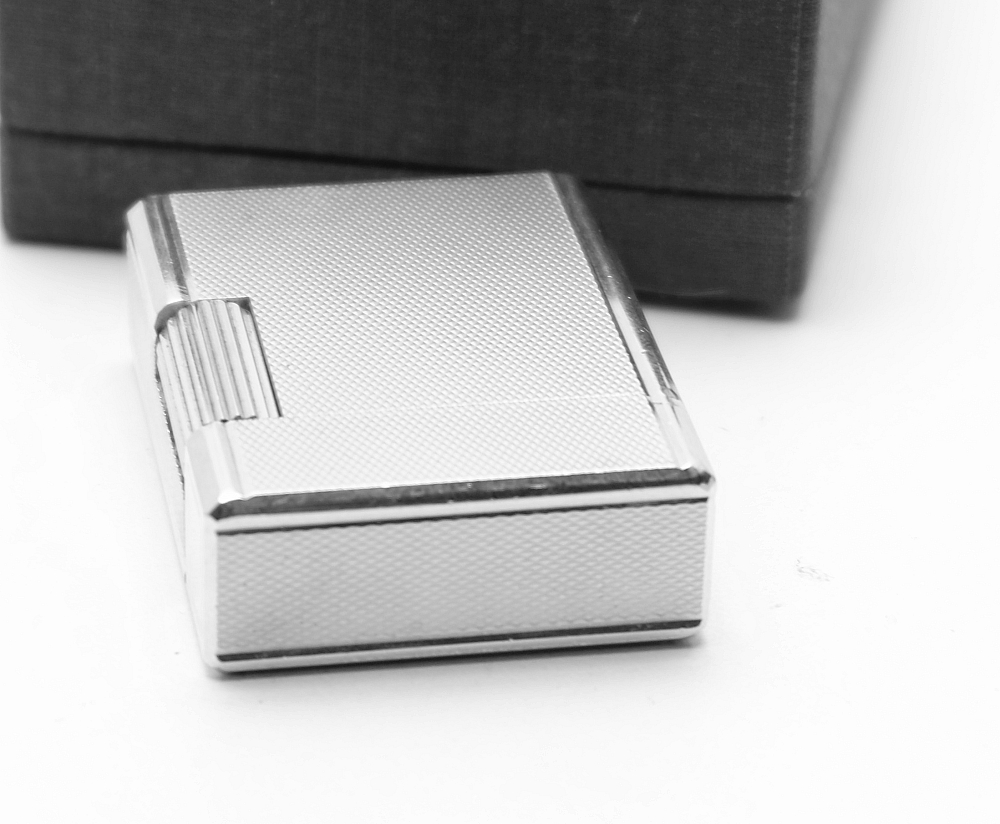 ​Dupont Line 1 Gas Lighter 20mk Gold Plated Works good! With box! Fully Serviced! - 3