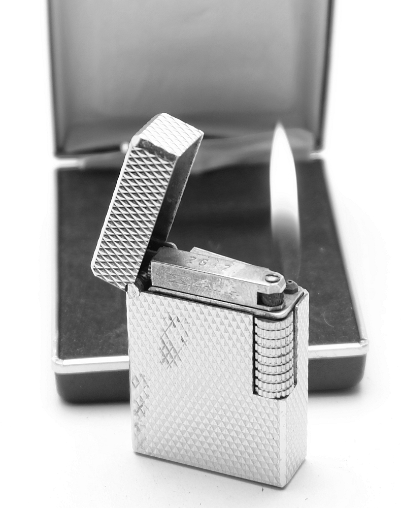 ​Zaima Chatelet Japan Vintage Gas Lighter Works good! Fully Serviced! - 1