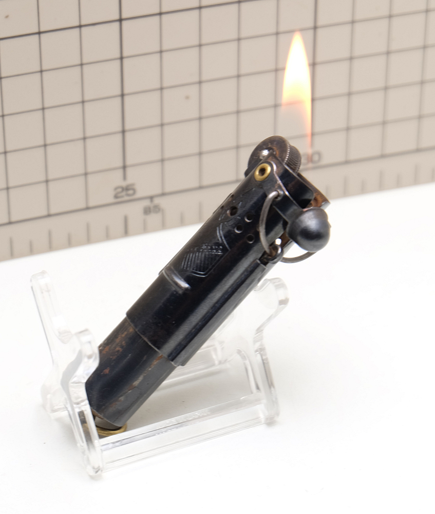 Bowers USA WW2 Vintage Petrol Lighter Works good! - 9