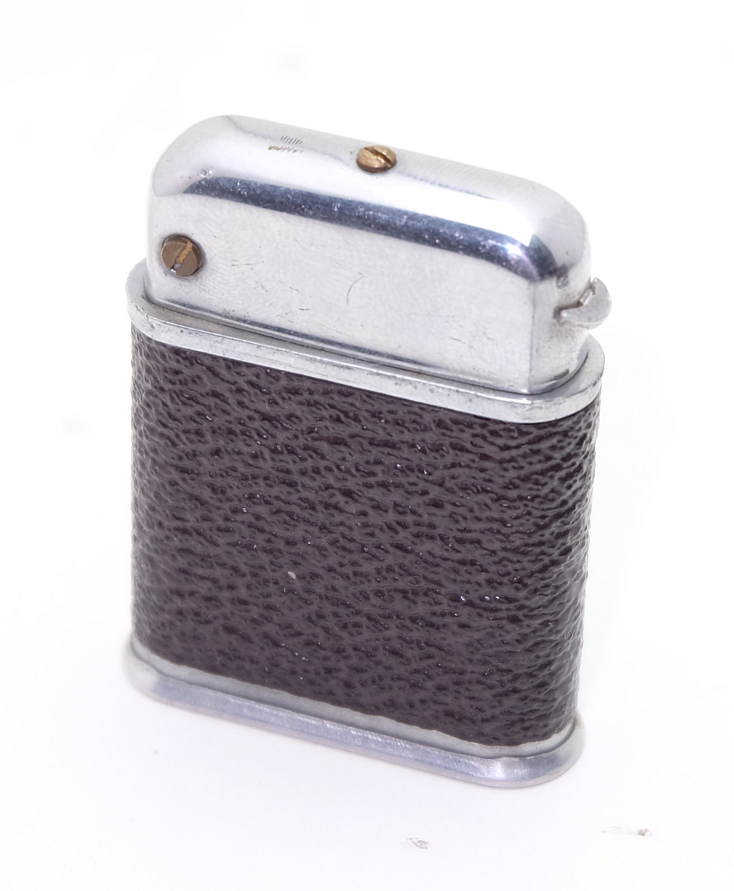Flamidor Junior Art Deco Vintage Petrol Lighter Works good! - 3