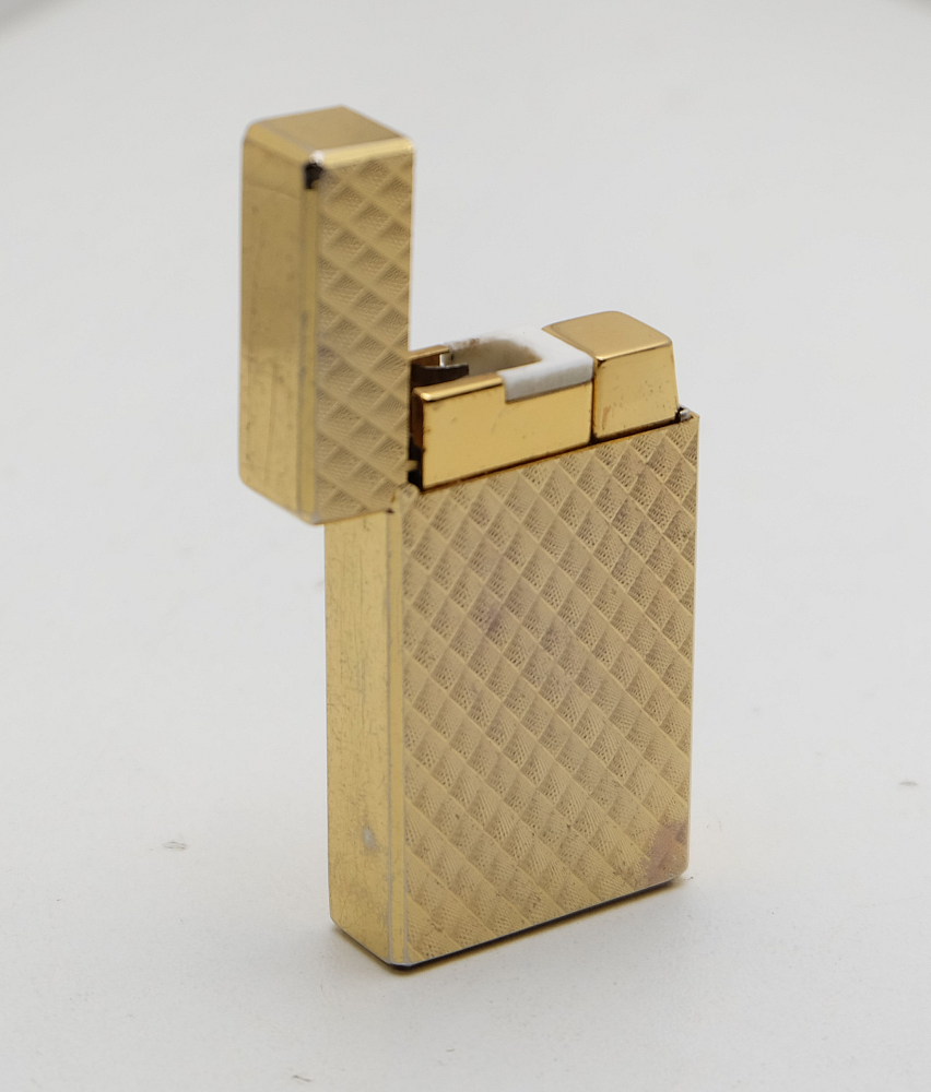​Win Olcott Vintage Japan Gas Lighter Works good! Fully Serviced! - 9