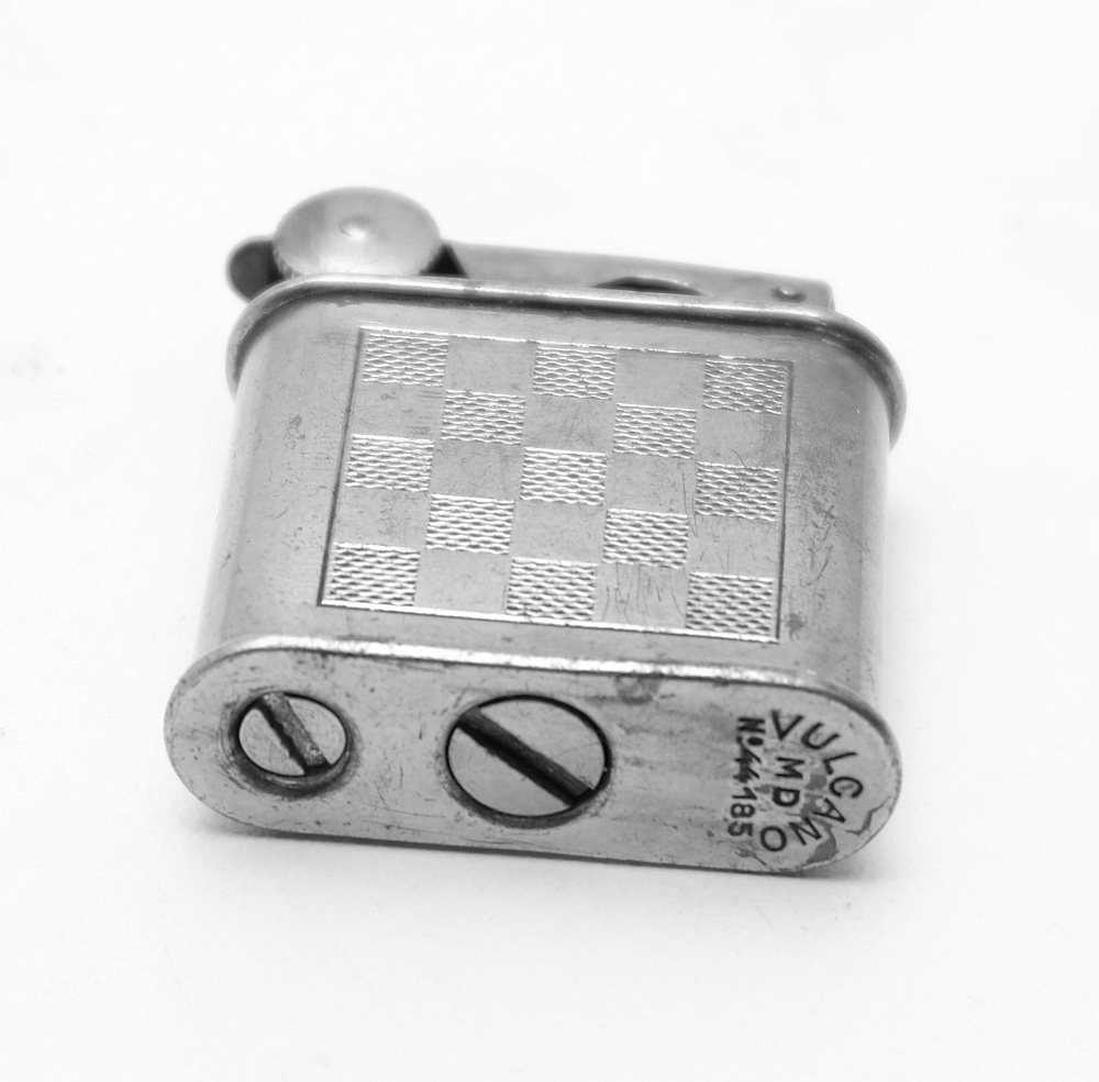 ​MD Vulcano Vintage Petrol Lighter 1940s Made in France Works great! - 5