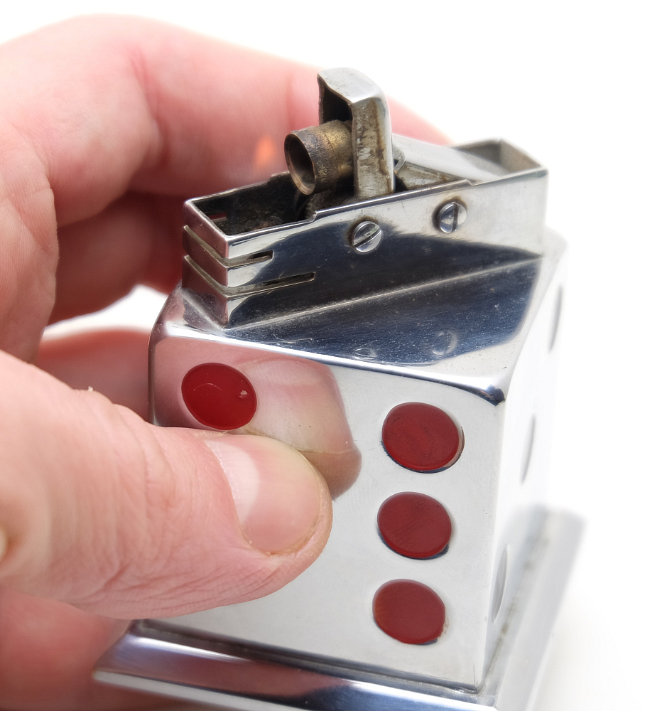 ​Unique Unbranded Automatic Table Petrol Lighter Dice 1950S France Works cool! - 8