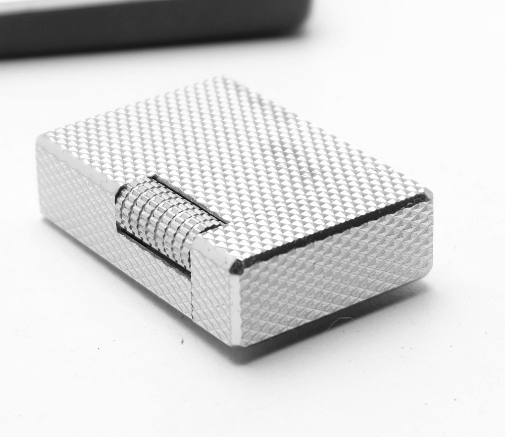 ​Zaima Chatelet Japan Vintage Gas Lighter Works good! Fully Serviced! - 7