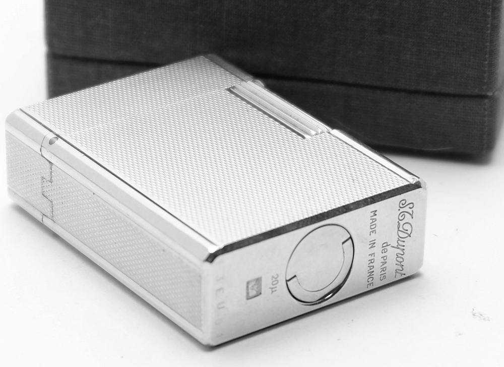 ​Dupont Line 1 Gas Lighter 20mk Gold Plated Works good! With box! Fully Serviced! - 5