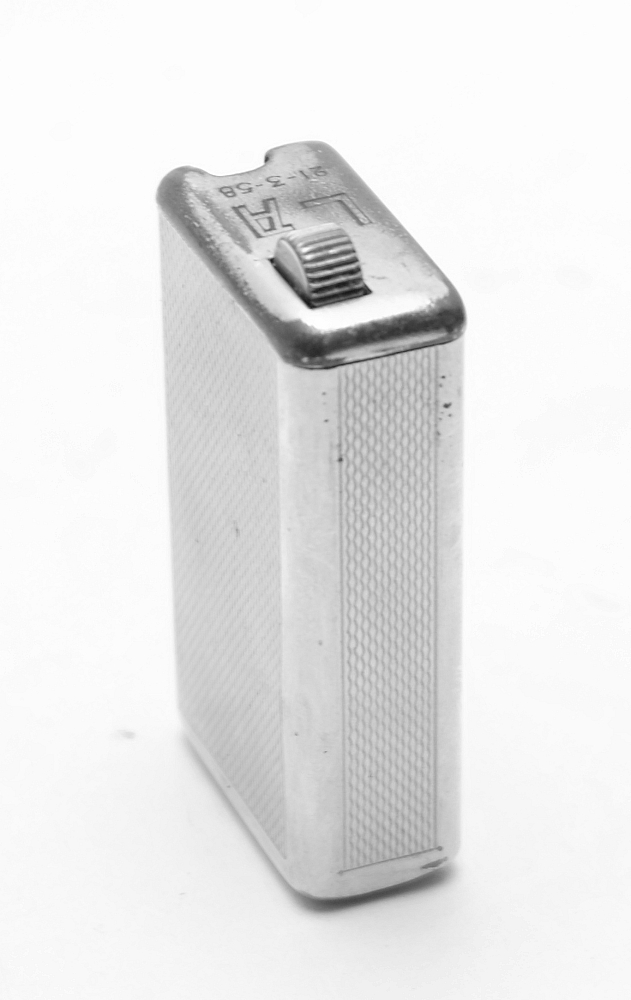 Flaminaire Quercia Gold Plated 10mk 1950s Gas Vintage Lighter Works good! - 4
