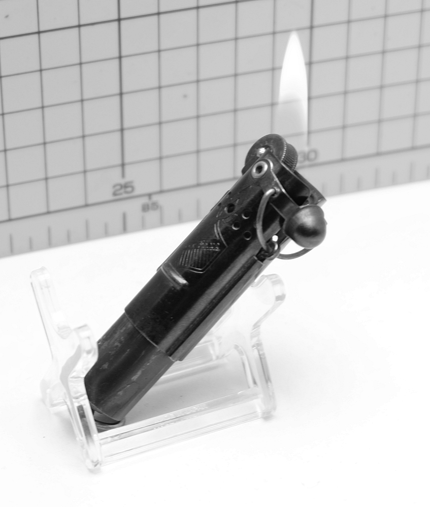 Bowers USA WW2 Vintage Petrol Lighter Works good! - 9