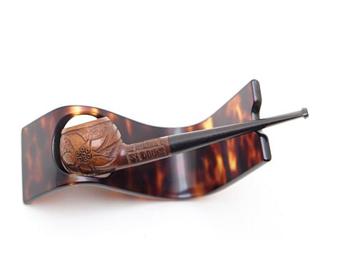 ​Carved Beautiful Old Vintage Tobacco Smoking pipe Pont St Louis