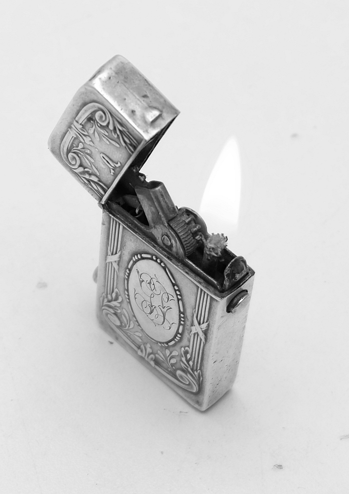 ​Silver 800 Automatic Petrol Lighter Germany 1900-1920S Works good! Rare! - 9