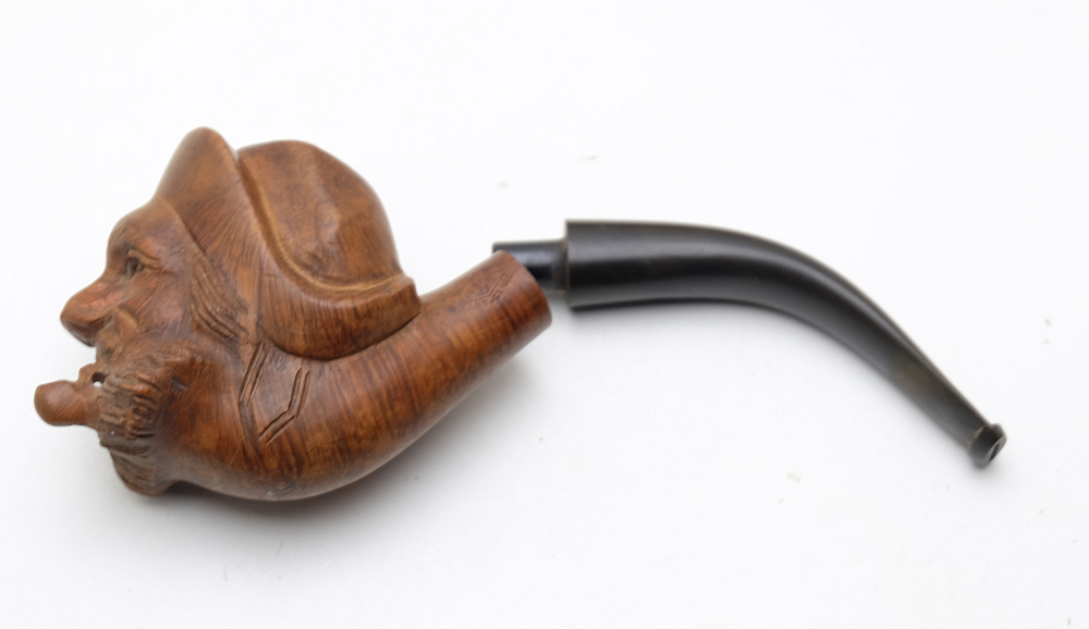 FBC Pipe Smoker Head Carved Bruyere Fine St.Claude - 9