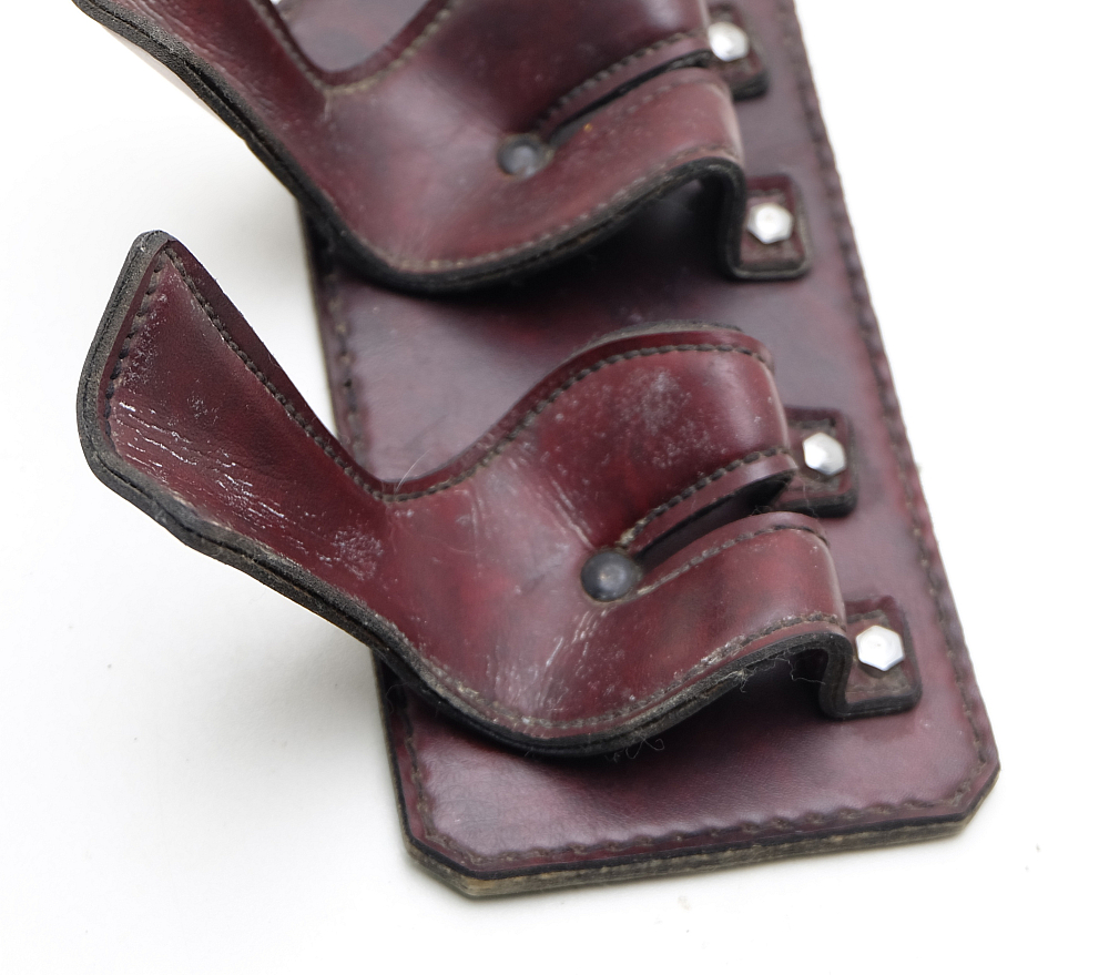 ​Pipe Stand Leatherette Vintage for two pipes - 6