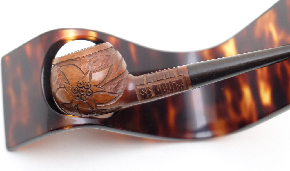 ​Carved Beautiful Old Vintage Tobacco Smoking pipe Pont St Louis - 2