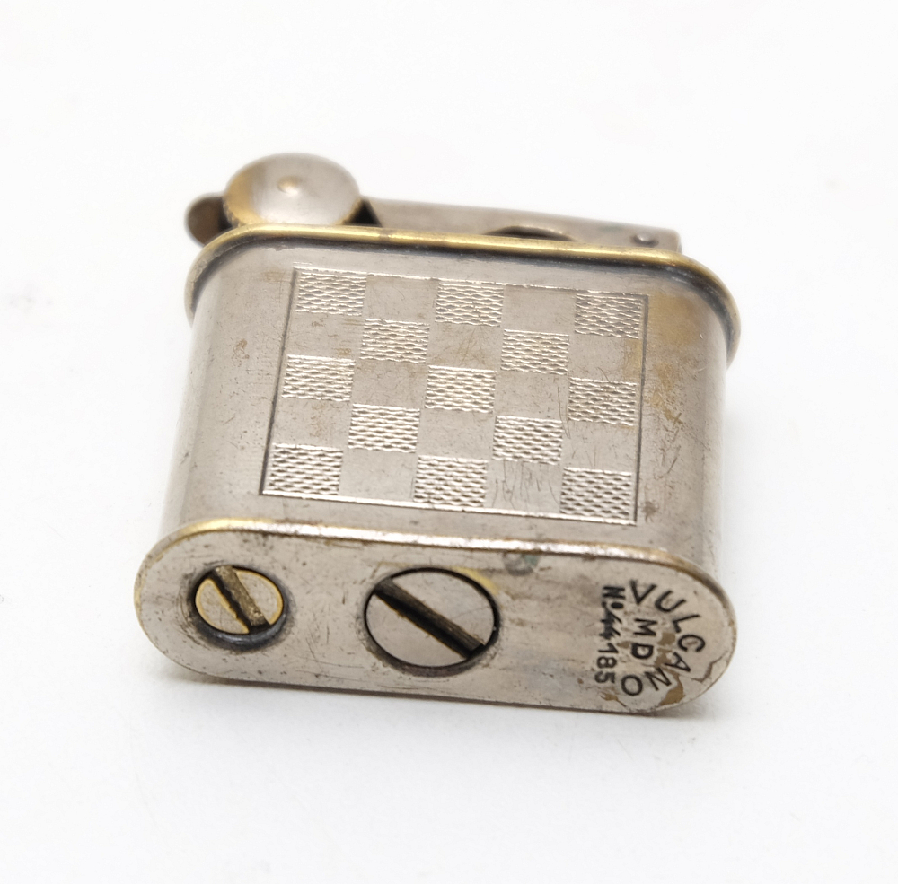 MD Vulcano Vintage Petrol Lighter 1940s Made in France Works great! - 5