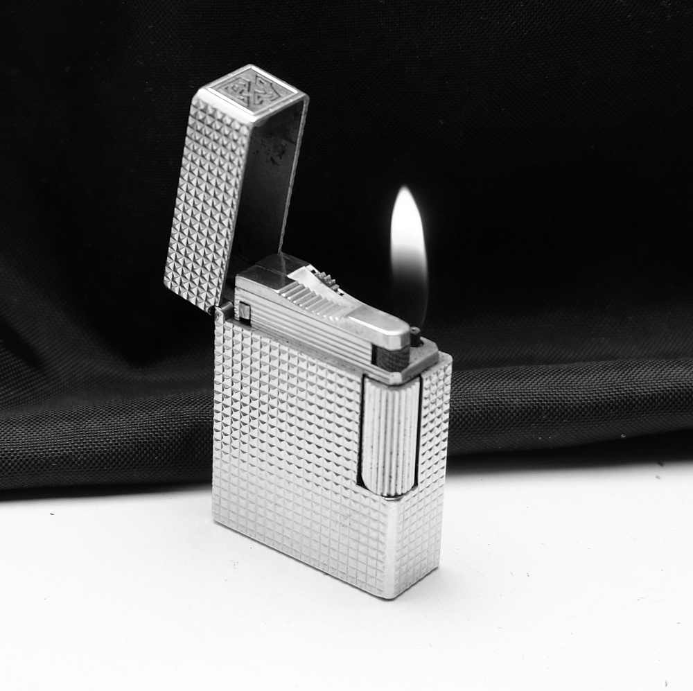 ​Dupont Line 1 Gas Lighter 20mk Gold Plated Works good! Fully Serviced! - 1