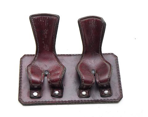 ​Pipe Stand Leatherette Vintage for two pipes