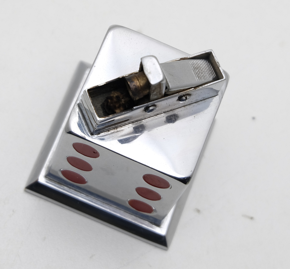 ​Unique Unbranded Automatic Table Petrol Lighter Dice 1950S France Works cool! - 10