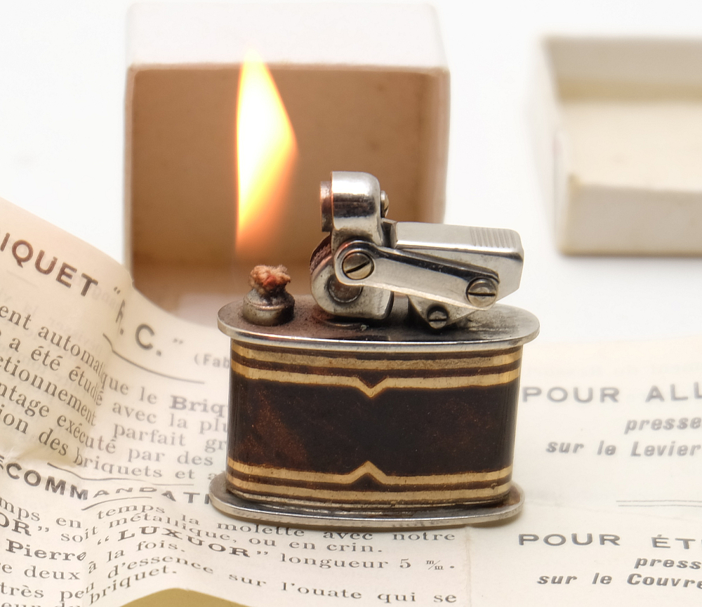 ​R.C Paris Petrol Lighter 1930s With box and instruction - 1