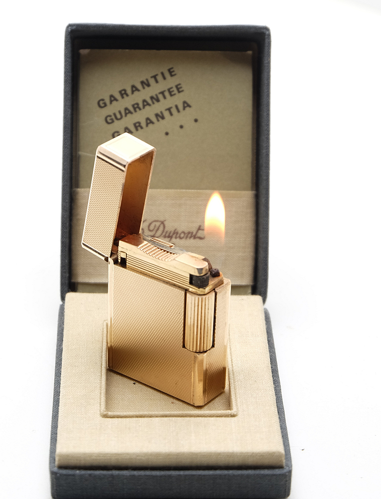 ​Dupont Line 1 Gas Lighter 20mk Gold Plated Works good! With box! Fully Serviced! - 1